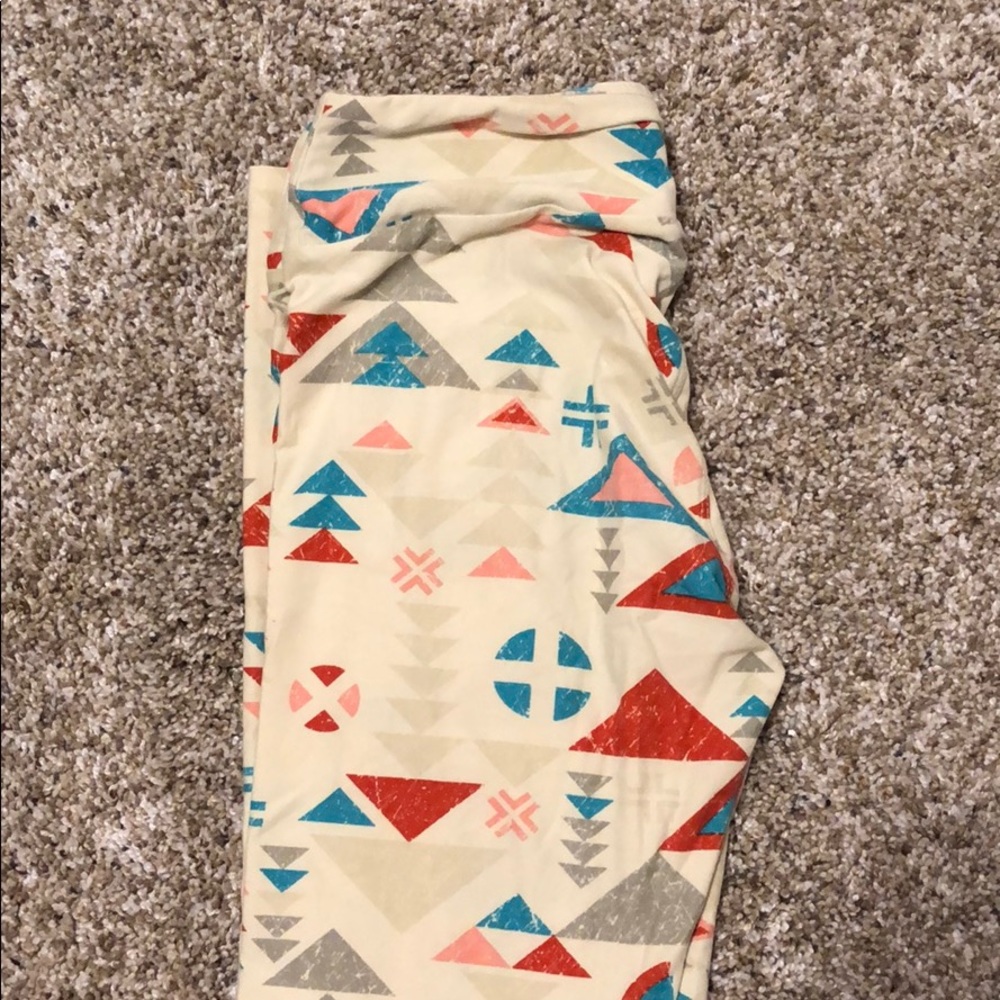 BRAND NEW LULAROE LEGGINGS